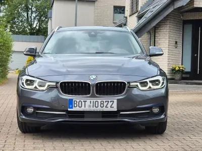 Gebraucht BMW 320 Sport Line 190 PS (139 kW) 2019 Grau Kombi