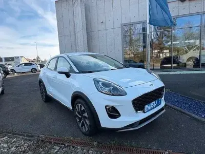 Używany Ford Puma Titanium 125 KM (91 kW) 2023 Biały SUV