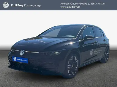 Gebraucht VW Golf VIII R-line 150 PS (110 kW) 2026 Schwarz Limousine