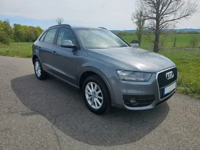 Gebraucht Audi Q3 Sport 140 PS (102 kW) 2012 Grau SUV