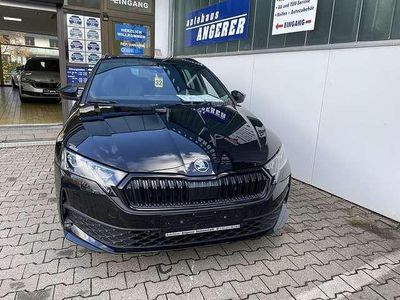 Neu Skoda Octavia SportLine 204 PS (150 kW) 2025 Schwarzmagic perleffekt Kombi