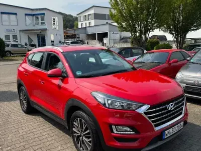 Gebraucht Hyundai Tucson Advantage 177 PS (130 kW) 2020 Rot SUV