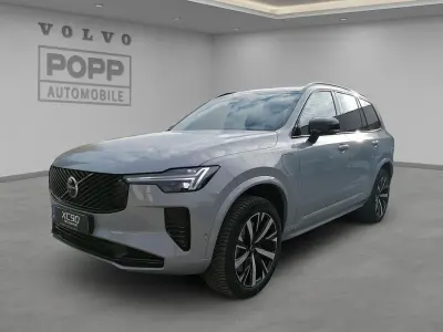 Neu Volvo XC90 Plus 455 PS (334 kW) 2025 Vapour grey SUV