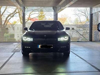 Gebraucht BMW 750 400 PS (294 kW) 2019 Limousine