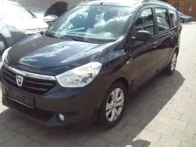 Gebraucht Dacia Lodgy Prestige 107 PS (78 kW) 2014 Schwarz Van / Kleinbus