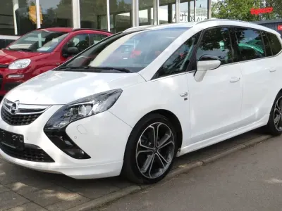 Gebraucht Opel Zafira Tourer OPC 194 PS (142 kW) 2014 Weiß Van / Kleinbus