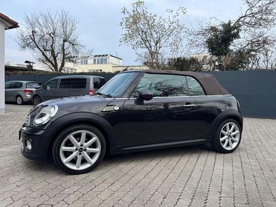 Usata Mini Cooper Cabriolet 122 CV (89 kW) 2013 Marrone Cabrio