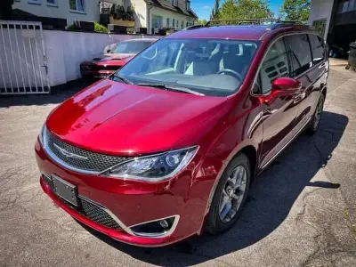 Gebraucht Chrysler Pacifica Touring 292 PS (214 kW) 2020 Velvet red pearlcoat (velvet re SUV
