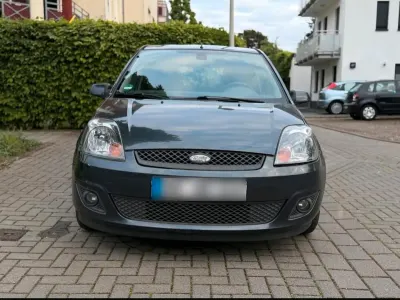 Gebraucht Ford Fiesta 80 PS (58 kW) 2006 Kleinwagen