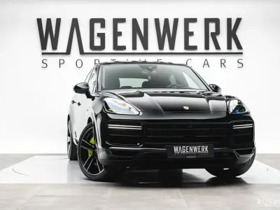 Gebraucht Porsche Cayenne Turbo S 680 PS (500 kW) 2022 Schwarz SUV