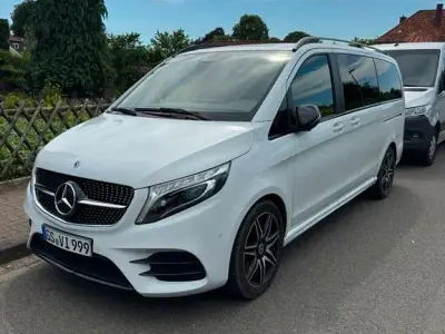 Gebraucht Mercedes V300 Avantgarde 239 PS (175 kW) 2021 Weiß Van / Kleinbus