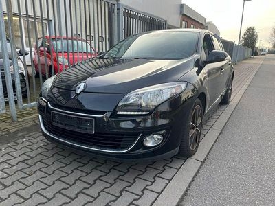 Gebraucht Renault Mégane Authentique 116 PS (85 kW) 2013 Schwarz Limousine