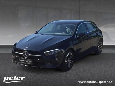 Metalliclack kosmosschwarz Gebraucht 2024 Mercedes A180 Progressive Limousine | 26.470 € (Guter Preis)