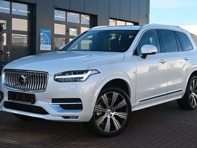 Gebraucht Volvo XC90 Ultimate 235 PS (172 kW) 2022 Crystal white / metallic SUV