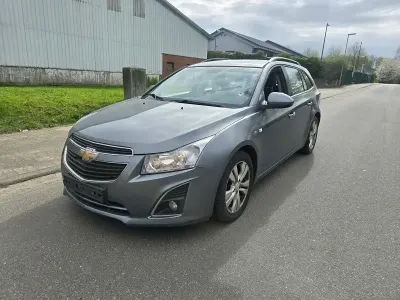 Używany Chevrolet Cruze 125 KM (91 kW) 2012 Szary Kombi