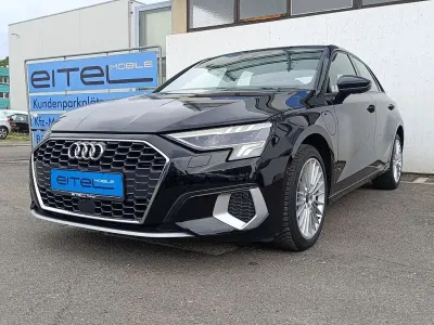Gebraucht Audi A3 Sport 150 PS (110 kW) 2022 Schwarz (brillantschwarz) Limousine