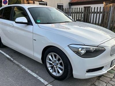 Gebraucht BMW 116 Comfort Edition 136 PS (100 kW) 2011 Weiß Kleinwagen