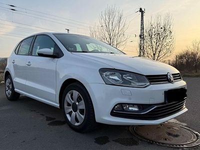 Begagnad VW Polo Sound 90 HK (66 kW) 2017 Vit Halvkombi