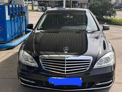 Mercedes S400