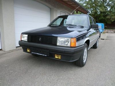 gebraucht Renault R9 