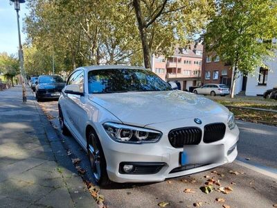 gebraucht BMW 116 i F21 Facelift LED TMP SHZ Bluetooth, M-Sport-Lenkrad