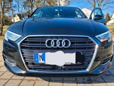 gebraucht Audi A3 s-tronic 35. zum Verkauf! +4917682072695