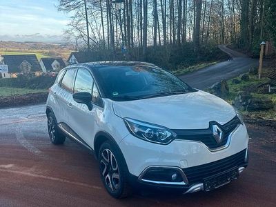 Usata Renault Captur 120 CV (88 kW) 2015 Bianco SUV