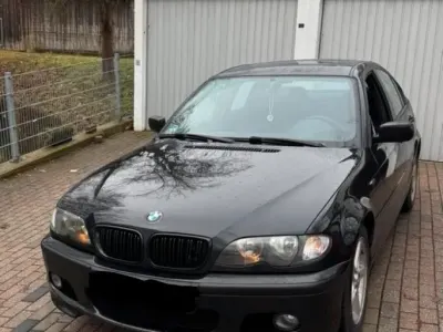 Gebraucht BMW 318 M Sport 143 PS (105 kW) 2005 Schwarz Limousine