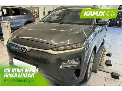 Gebraucht Hyundai Kona Advantage 100 kW (136 PS) 2021 Schwarz SUV