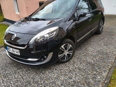 Usata Renault Grand Scénic III Bose Edition 131 CV (96 kW) 2013 Nero Monovolume