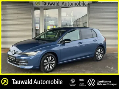 Second-hand VW Golf VIII Goal 150 CP (110 kW) 2025 Albastru Berlinǎ