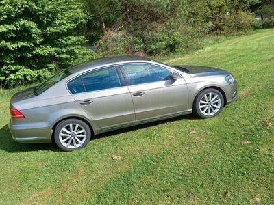 Gebraucht VW Passat Highline 160 PS (117 kW) 2013 Braun Limousine