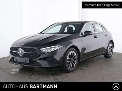 Gebraucht Mercedes A180 Advanced 136 PS (100 kW) 2025 Schwarz Limousine