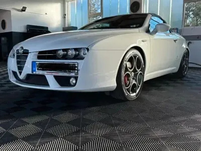 Gebraucht Alfa Romeo Spider Lusso 260 PS (191 kW) 2008 Weiß Cabrio