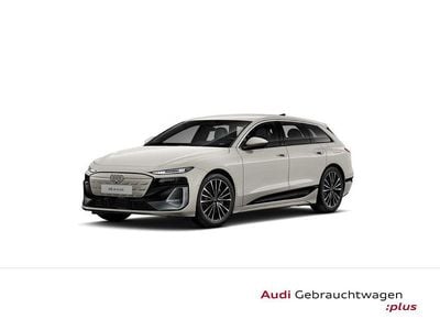 Usado Audi A6 e-tron S-Line 314 kW (428 HP) 2025 Bege Carrinha