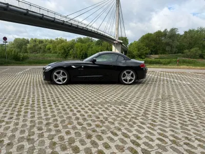 Gebraucht BMW Z4 204 PS (150 kW) 2011 Schwarz Cabrio
