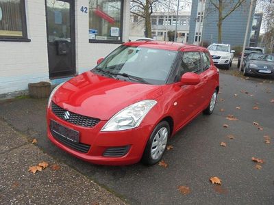 Gebraucht Suzuki Swift Club 94 PS (69 kW) 2013 Rot Kleinwagen