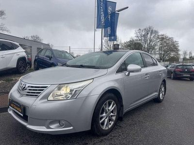 Gebraucht Toyota Avensis 147 PS (108 kW) 2011 Silber Limousine