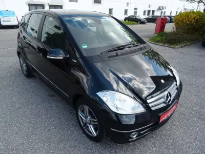 Gebraucht Mercedes A180 109 PS (80 kW) 2009 Schwarz Kleinwagen