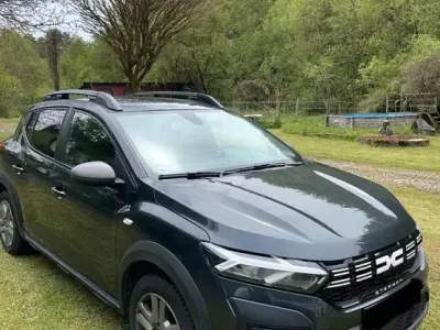 Gebraucht Dacia Sandero Stepway 91 PS (66 kW) 2023 Schwarz Kleinwagen