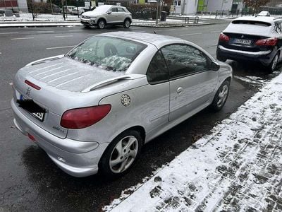 Gebraucht Peugeot 206 CC Filou 109 PS (80 kW) 2003 Grau Cabrio