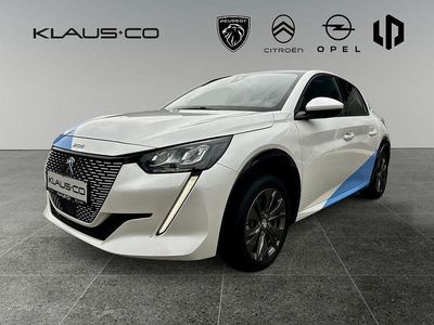 Gebraucht Peugeot e-208 Allure 100 kW (136 PS) 2021 Weiß Kleinwagen