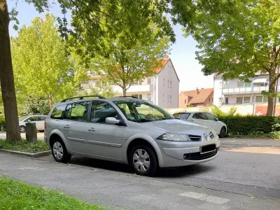 Gebraucht Renault Mégane 111 PS (81 kW) 2009 Silber Kombi