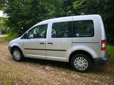 Gebraucht VW Caddy 105 PS (77 kW) 2007 Silber Van / Kleinbus