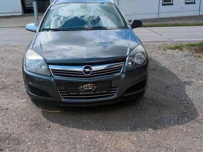 Gebraucht Opel Astra 116 PS (85 kW) 2010 Grau Kombi