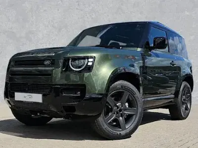 Neu Land Rover Defender SE Dynamic 200 PS (147 kW) 2026 Gruen SUV