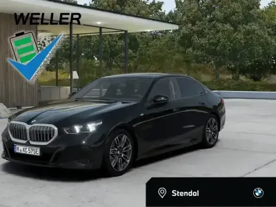 Gebraucht BMW 530e M Sport 299 PS (219 kW) 2025 Schwarz Limousine