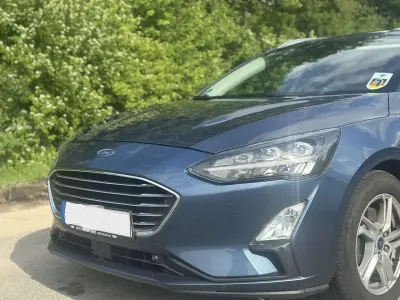 Gebraucht Ford Focus Titanium 150 PS (110 kW) 2020 Blau Kombi