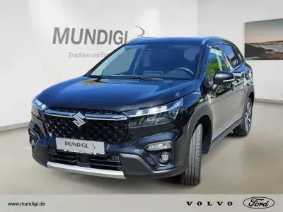 Gebraucht Suzuki SX4 S-Cross Comfort+ 102 PS (75 kW) 2024 Schwarz SUV