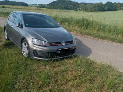 Gebraucht VW Golf VII GTI 230 PS (169 kW) 2017 Grau Limousine